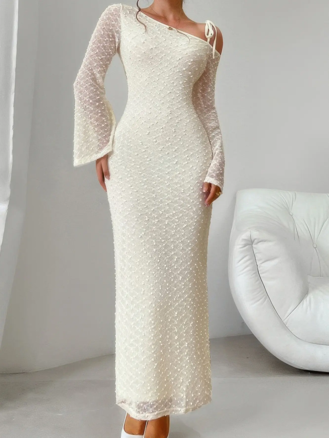 Solid off shoulder bodycon long sleeve dress