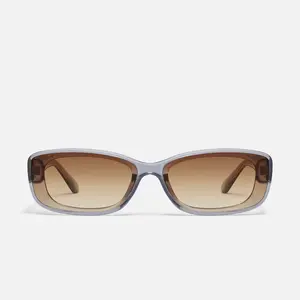 QUAY AUSTRALIA Vibe Check Sunglasses - Black Square Frame with Flush Lens Construction & Universal Nose Pads for Comfort