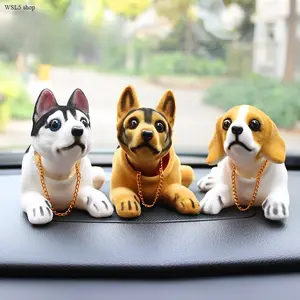Cute Shaking Nod Plush Dog Car Ornament, Fun Cartoon Dashboard Toy, Creative Car Accessory for Car Interior Decoration, Adorable Wiggling Plush Figure, Gift for Car Lovers, Kids & Office Desk