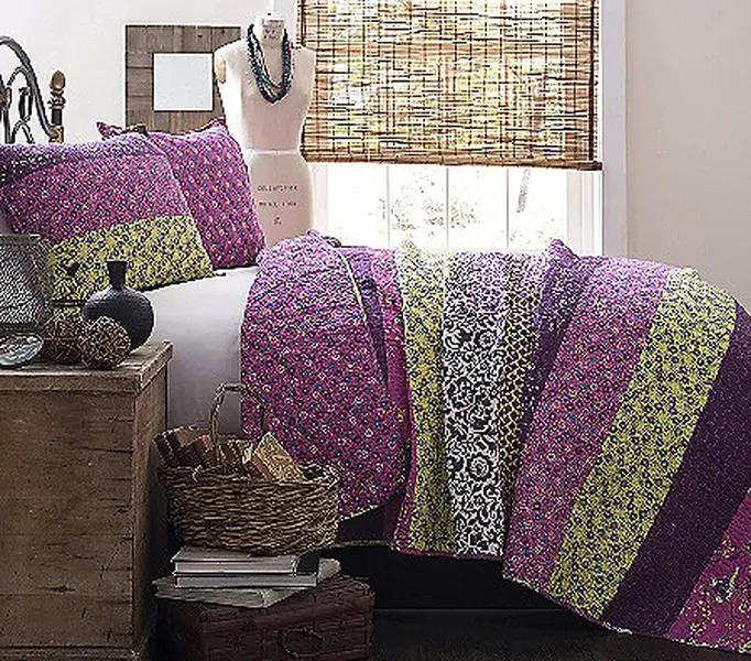 Royal Empire 3-Piece Plum Quilt King Set by Lush Decor