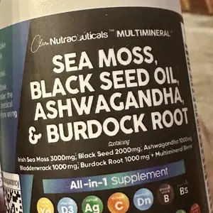 Product Review of Clean Nutraceuticals Sea Moss, Black Seed Oil, Ashwagandha, Turmeric, Bladderwrack, Burdock, Vitamin C, Vitamin D3 with Elderberry Manuka Supplement Capsules – MultiMineral from S**y D**y **