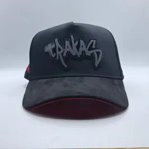 Trakas Gorra Snapback Luis R Trakas Vicera de Gamusa Black Suede Cap with Red Trim