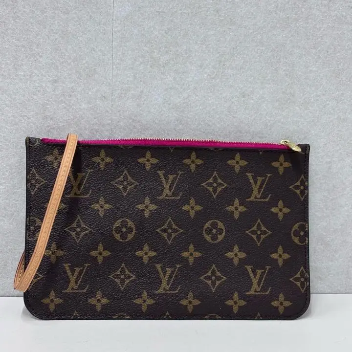 Pre-owned Louis Vuitton Neverfull Pochette