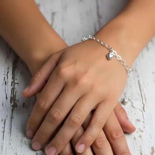 Esclava de Plata 925 es ajustable para uso diario diseño de corazón