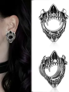 vanku 2pcs Gothic Skull Ear Tunnels, 316 Stainless Steel Halloween Punk Piercing Gauges, Casual Style for All Seasons, Plain Design
