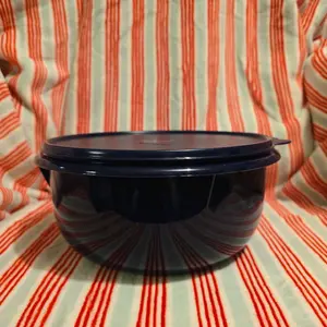 Tupperware Mixing Bowl 3.3L with Lid - Durable & Reusable Kitchen Essential
