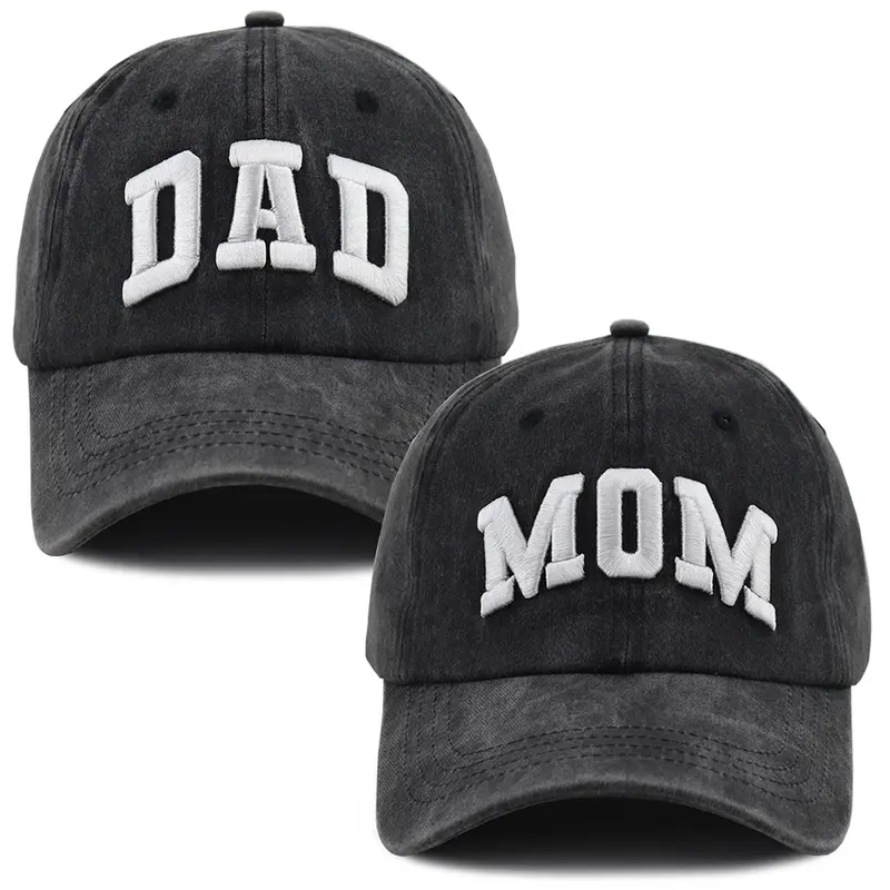 Couples' 2-Piece Custom Embroidered Cotton Mom and Dad Baseball Caps - 6-Row Stitching, Adjustable Buckle, 21.65-23.22 in, Casual Fitted Breathable Outdoor Hats for New Parents, Letters-Embellished Father's Day/Birthday Gifts