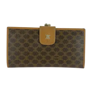 Pre-owned Celine Canvas Small Leather Goods Macadam Triomphe PVC Long Wallet
