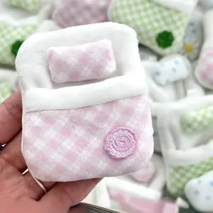 Cute Plush Four-Leaf Clover Bedding High Aesthetic Mini Doll Storage Nest, Adorable Soft Toy Organizer, Perfect for Collectors
