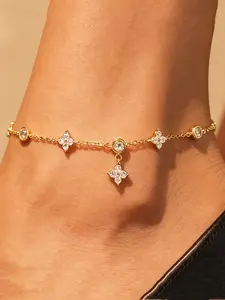 Women's Golden Color Plated Anklet, Delicate Lucky Flower Design with Pendant, Waterproof, Ideal for Beach & Daily Wear, Perfect Gift