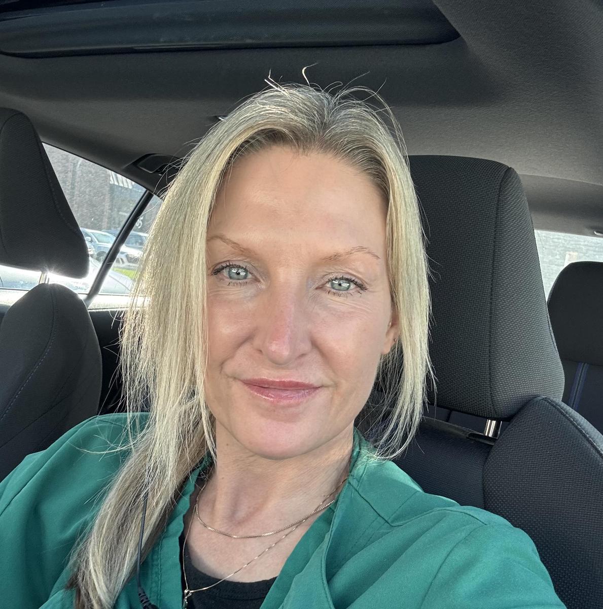 Item: Collagen Jelly Cream : Glow Care