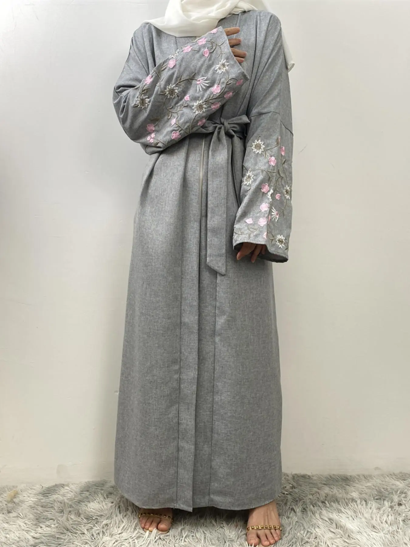 Women's Floral Embroidery Belted Abaya, Floral Embellished Abaya, Modest Long Sleeve Open Front Outerwear for Daily Wear, Women's Islamic Muslim Clothing for Spring & Fall