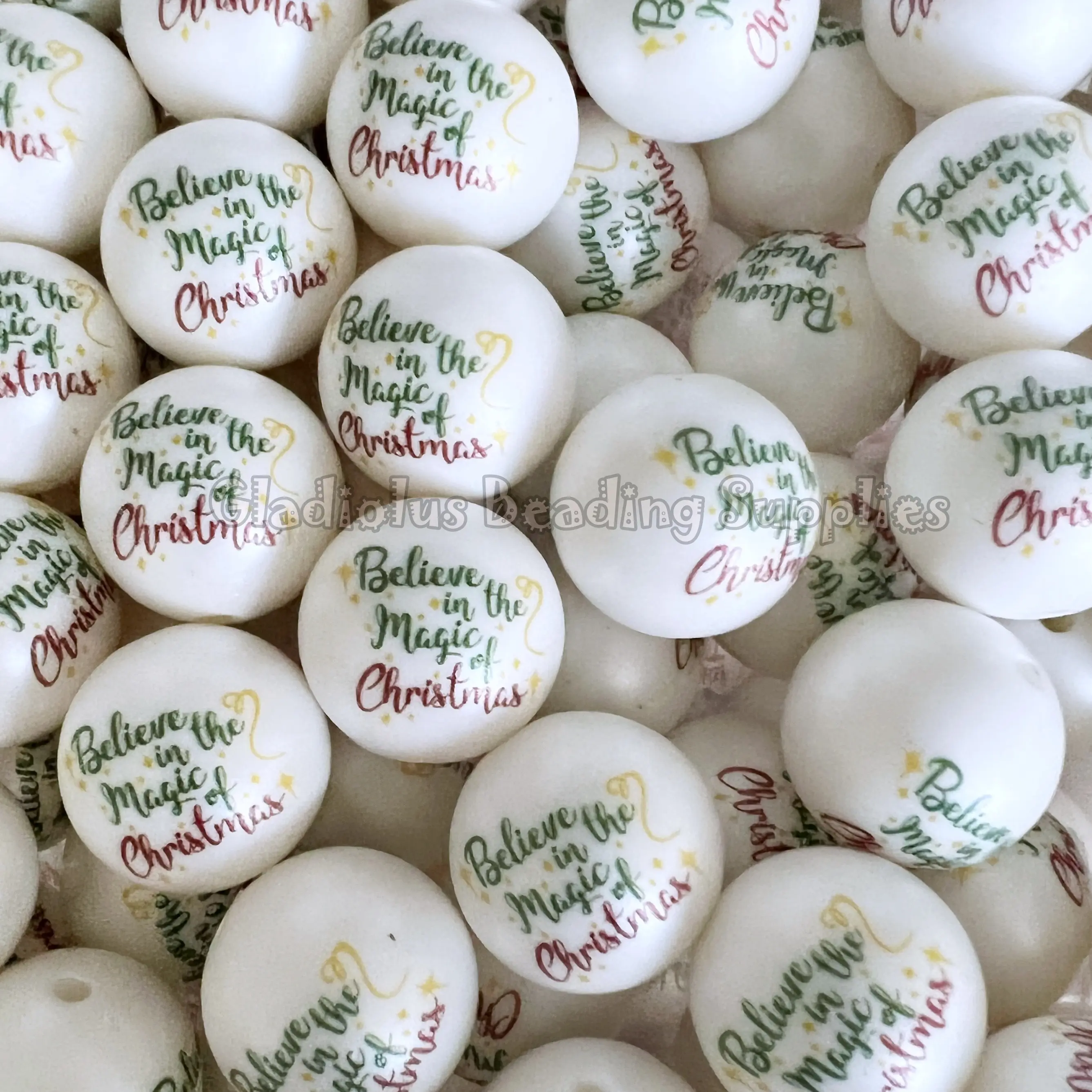 20mm Believe in the Magic Christmas Print Acrylic Bead, Christmas Beads, Bubblegum, Chunky Round, Gumball, Beading Supplies, Christmas big beads, Merry Christmas, Santa Beads