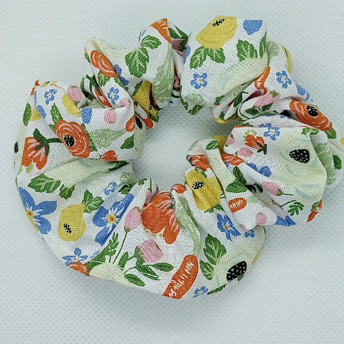 Scrunchies for Hair, Garden Floral Print Cotton Elastic Band for Thick Hair, Gentle Fashion Accessory for Casual Wear
