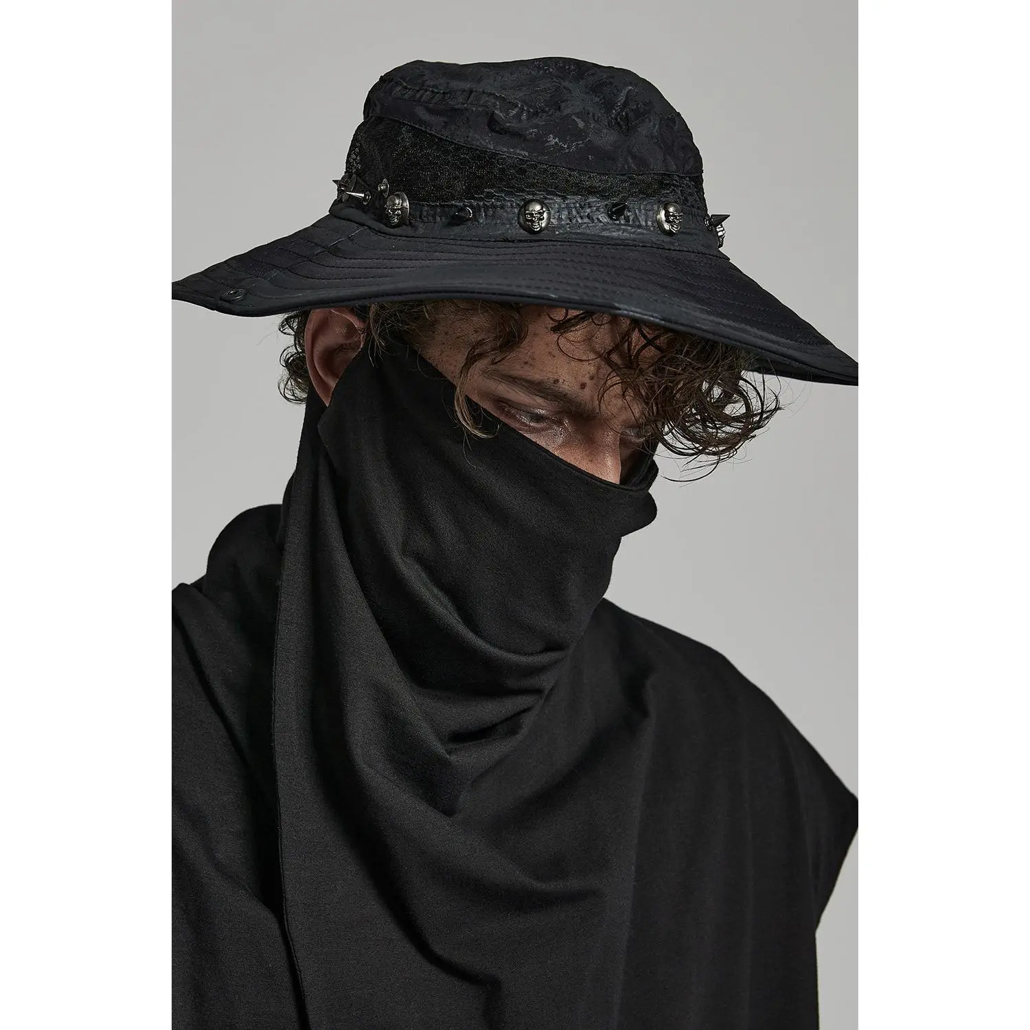 Scavenger Studded Outback Hat