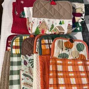 Hanging Kitchen Towels - Assorted Designs for Home Use