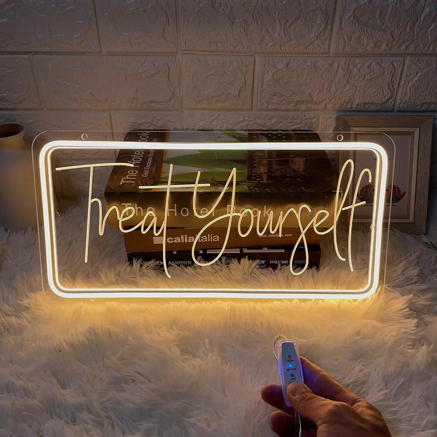 Personalized Letter Neon Sign, Light Up Sign, LED Warm Wall Mount Light, Wall Mounted Lights, Custom Night Light, Touch Control, USB Powered, Home Office Shop Room Decor
