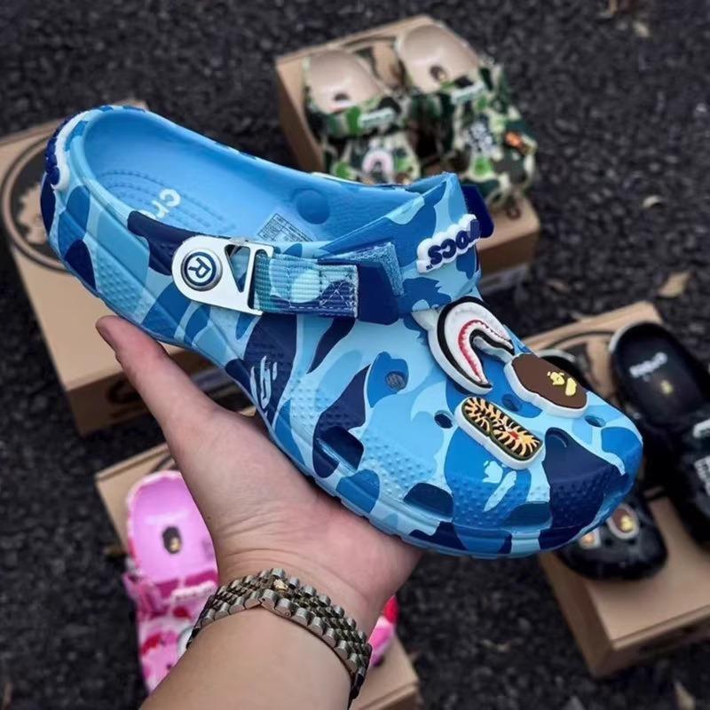 Modern Blue Camo Foam Clogs – Ocean Pattern Unisex Slides with Adjustable Heel Strap, Breathable Vent Ports, and Anti-Slip Cushioned Outsole for Summer Comfort