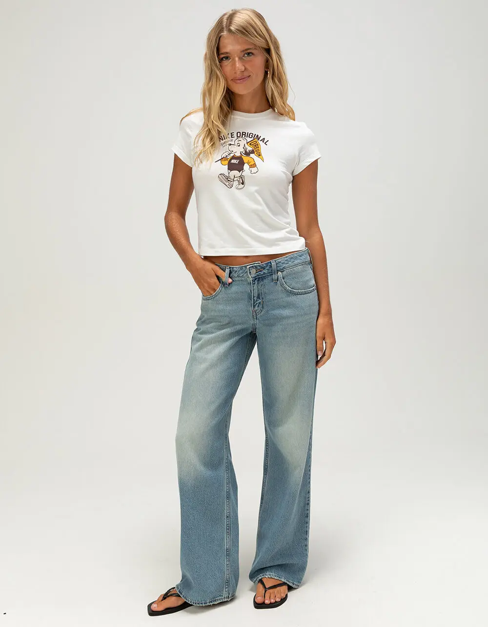 LEVI'S Premium Low Loose Womens Jeans - Gamble Time LEVI'S Premium Low Loose Womens Jeans - Gamble Time