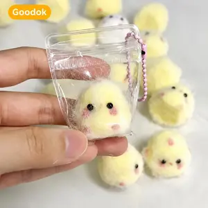 Cute Fluffy Chick Plush Keychain, Kawaii Yellow Chicken Bag Charm Pendant, Soft Pom Pom Animal Keyring for Backpack Accessories