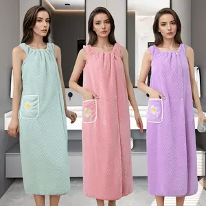 Bath Towel - Fast-Drying Super Absorbent 100% Polyester Microfiber, Geometric Pattern with Large Pocket & Button Closure,  Ideal Women’s Birthday Valentine’s Thanksgiving Gift, Spa Accessory, Contemporary Style