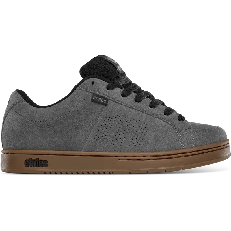 etnies Kingpin Classic Plain Men's Retro Look 90's Chunky Wide Fit Cupsole Skate Sneaker - Suede Sustainable California-Designed Outdoor Trainer, Plush Padded Tongue, EVA Cushioning, Closed Round Toe, Laced High-Volume Rubber Comfort Sports Footwear