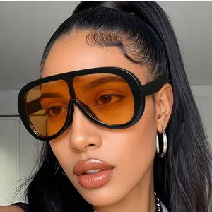 1 pair of female large frame pilot frame sunglasses, suitable for travel, vacation travel, and going out to take pictures