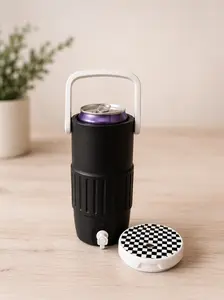 12 oz Skinny Cooler Can Holder