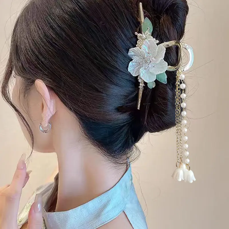 Elegant Flower & Rhinestone Decor Hair Claw, Exquisite Tassel Design Hair Claw, Fashion Hair Accessories for Women & Girls, Flower Hair Clip, Wedding Hair Decor, Claw Hair Clips, Decorative Hair Clips, Hairclips