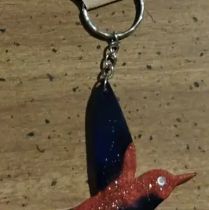 hummingbird keychain