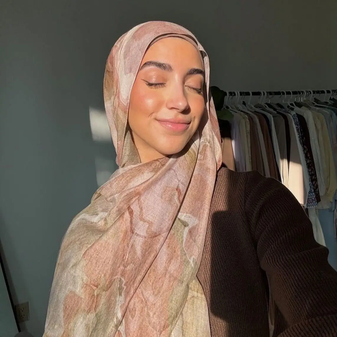 Watercolour Floral Printed Hijab (MH103)