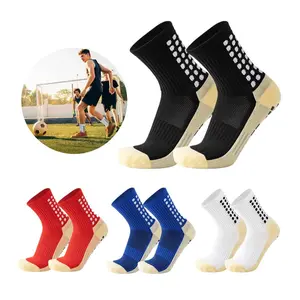 Teenager grip non-slip football socks, professional training competition basketball football tennis fitness yoga sports socks, full-soled silicone grip, comfortable and breathable sports socks, suitable for various sports for boys and girls