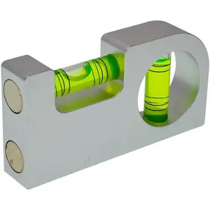 High precision solid aluminum alloy small level ruler, portable mini horizontal bubble magnetic function (85 * 45 * 15mm)