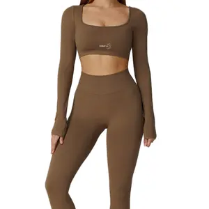 KOMFYX Seamless Long-Sleeve Set – “Confidence in Motion”