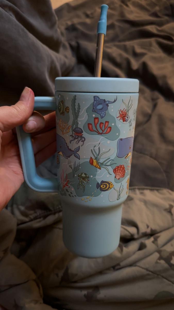 Item: Noctilucent marine animals