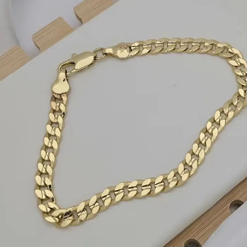 Elegant 6mm Width Gold-Plated Bracelet #945, Unisex Non-Natural Crystal Jewelry for Adults, Daily Wear Accessory, Prong Set