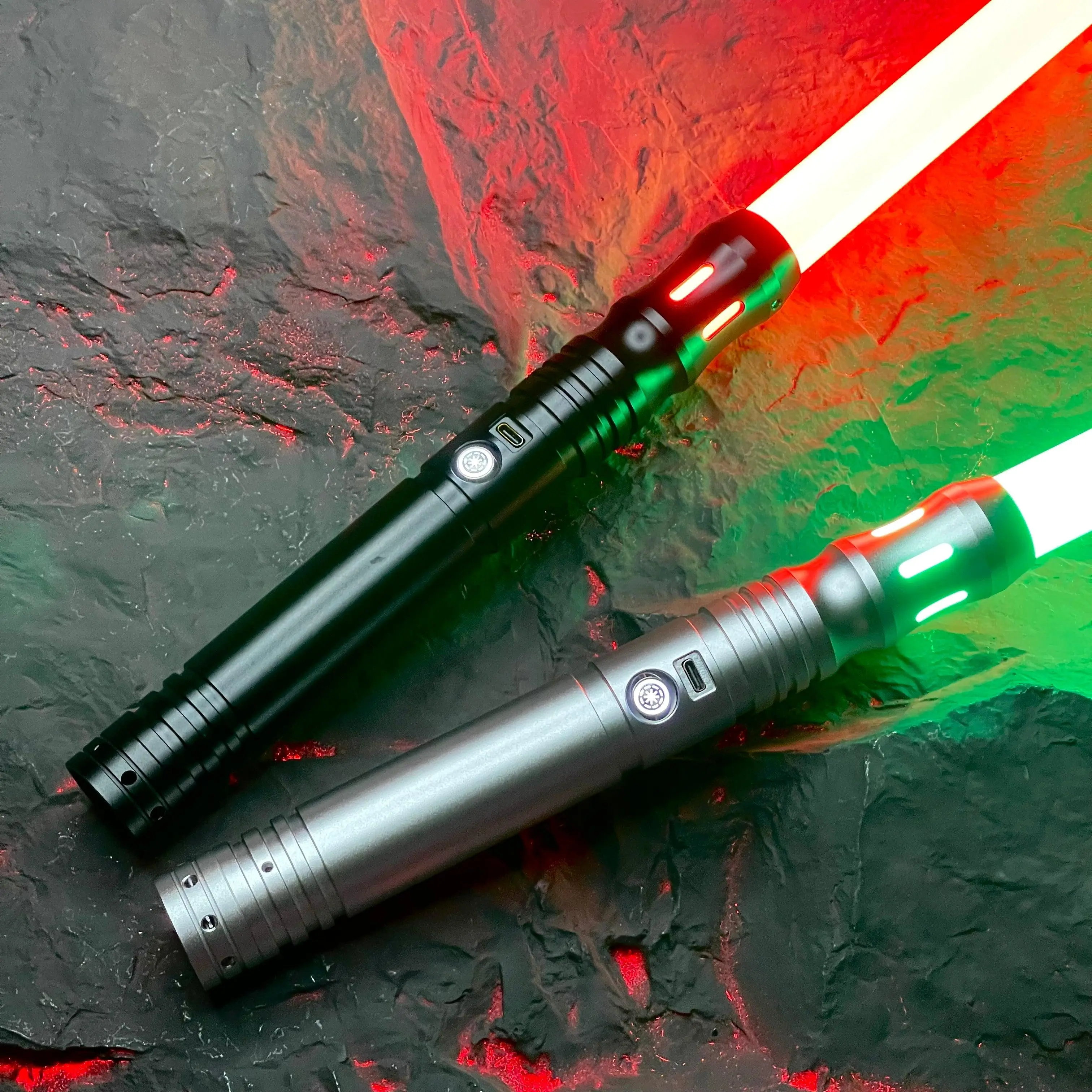 Crimson Dawn Animus Lightsaber – Custom Metal Hilt Dueling Saber