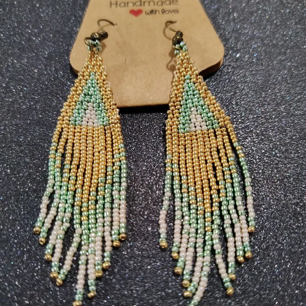 emerald and gold earrings