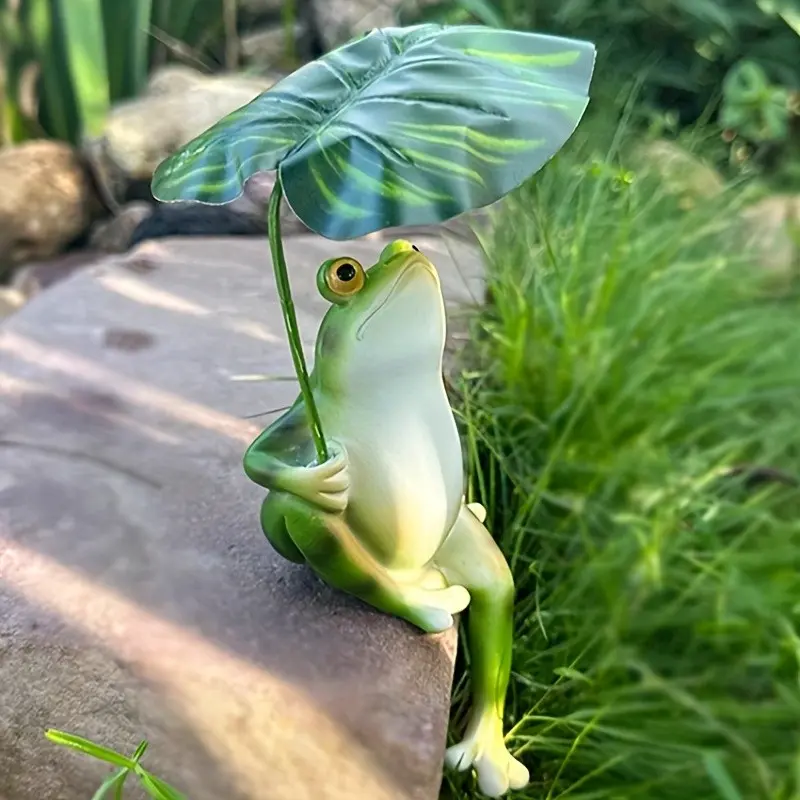 Whimsical Frog Resin Statue with Parasol, Charming Outdoor Garden Decor, Durable Animal Sculpture for Patio, Balcony & Yard
