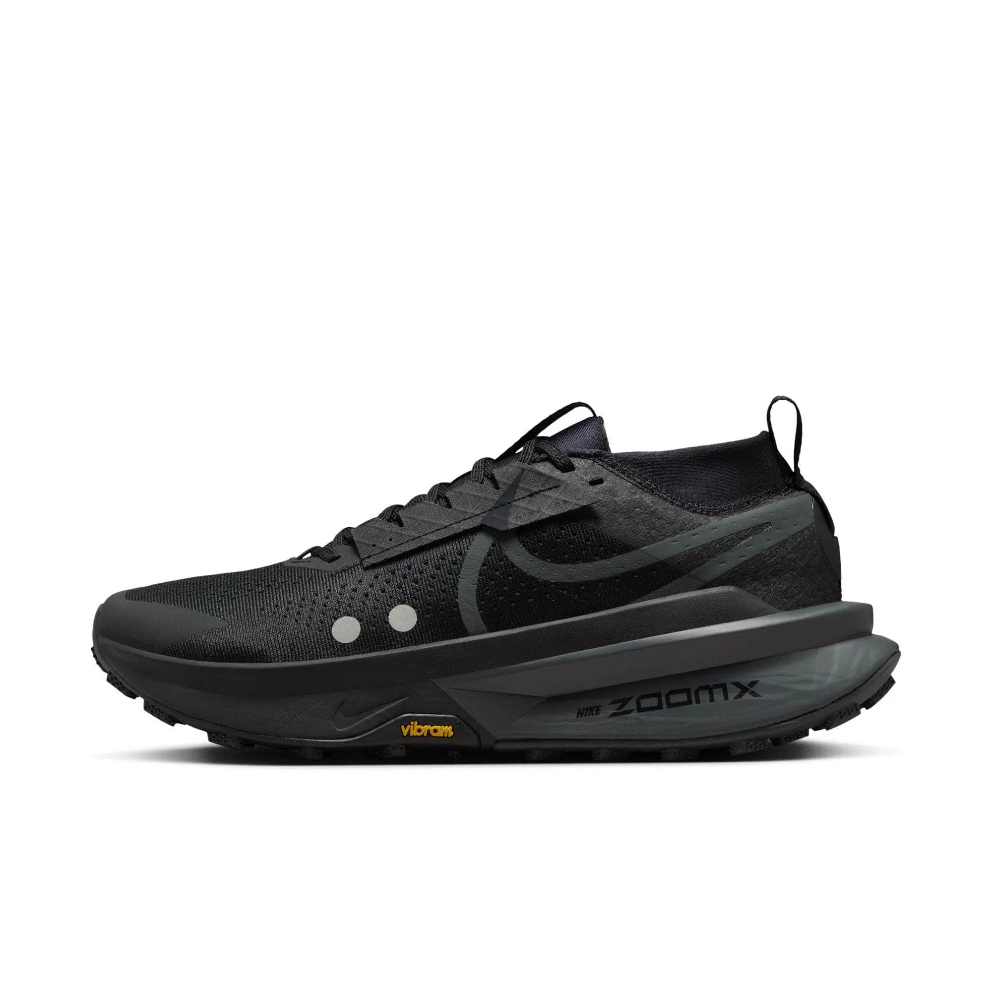 NIKE Zegama 2 Trail Running - Men's Running Shoes with Durable Design and Comfortable Fit, Sports Running Shoes, 4 Mm