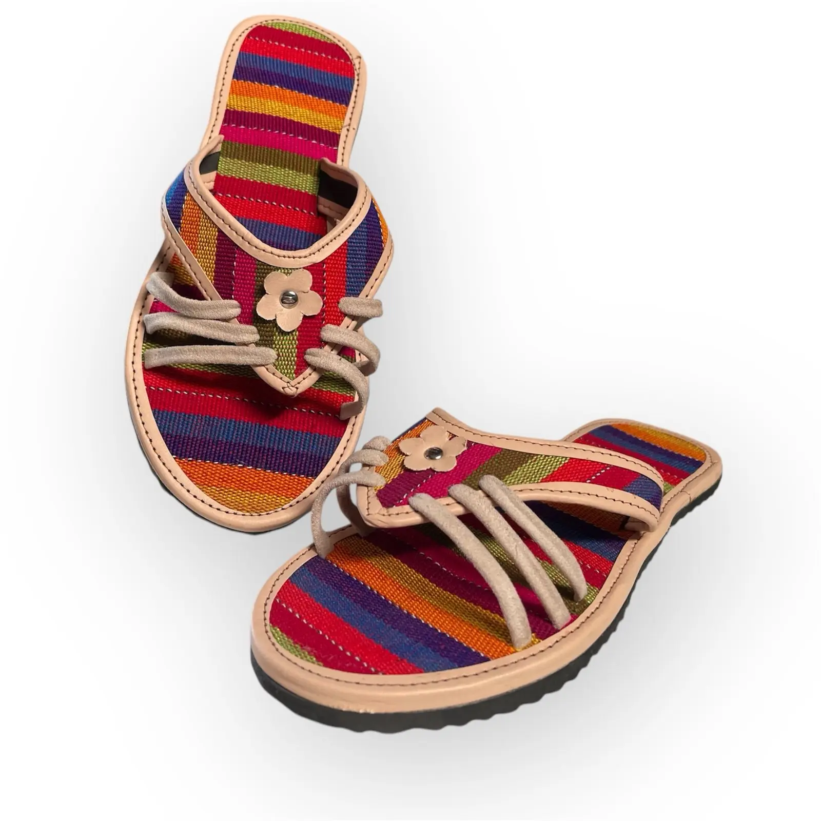 Guatemalan Crafted Sandalia Típica sin Broche SSB2 with Vibrant Color and Traditional Pattern for Versatile Use - Varios