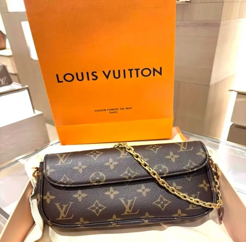 ‮‬Wallet On Chain Ivy Monogram Canvas Gold Chain Shoulder Crossbody Bag