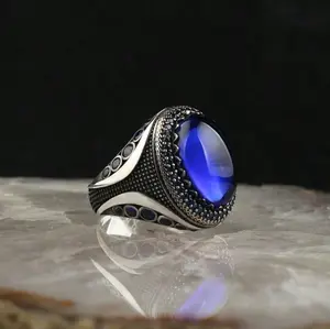 1pc Men's Ring, Vintage Ring With Artificial Gemstone Decoration, Casually Luxury Ring, Ring For Men, Suitable For Daily Use, Dating Party Wedding Engagement