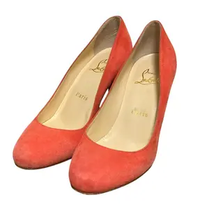 Pre-owned christian louboutin Suede Small Leather Goods Round Toe Pumps