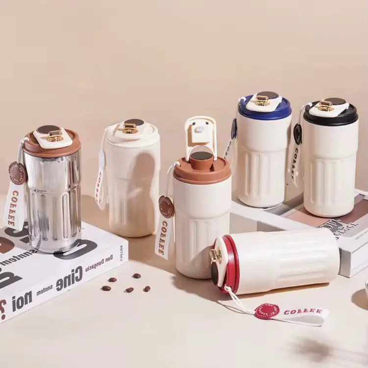 Smart Temperature Display Stainless Steel Water Bottle – Vacuum Insulated Coffee & Water Tumbler (450ml)