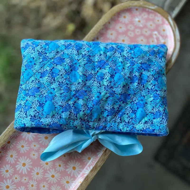 Book/kindle sleeve