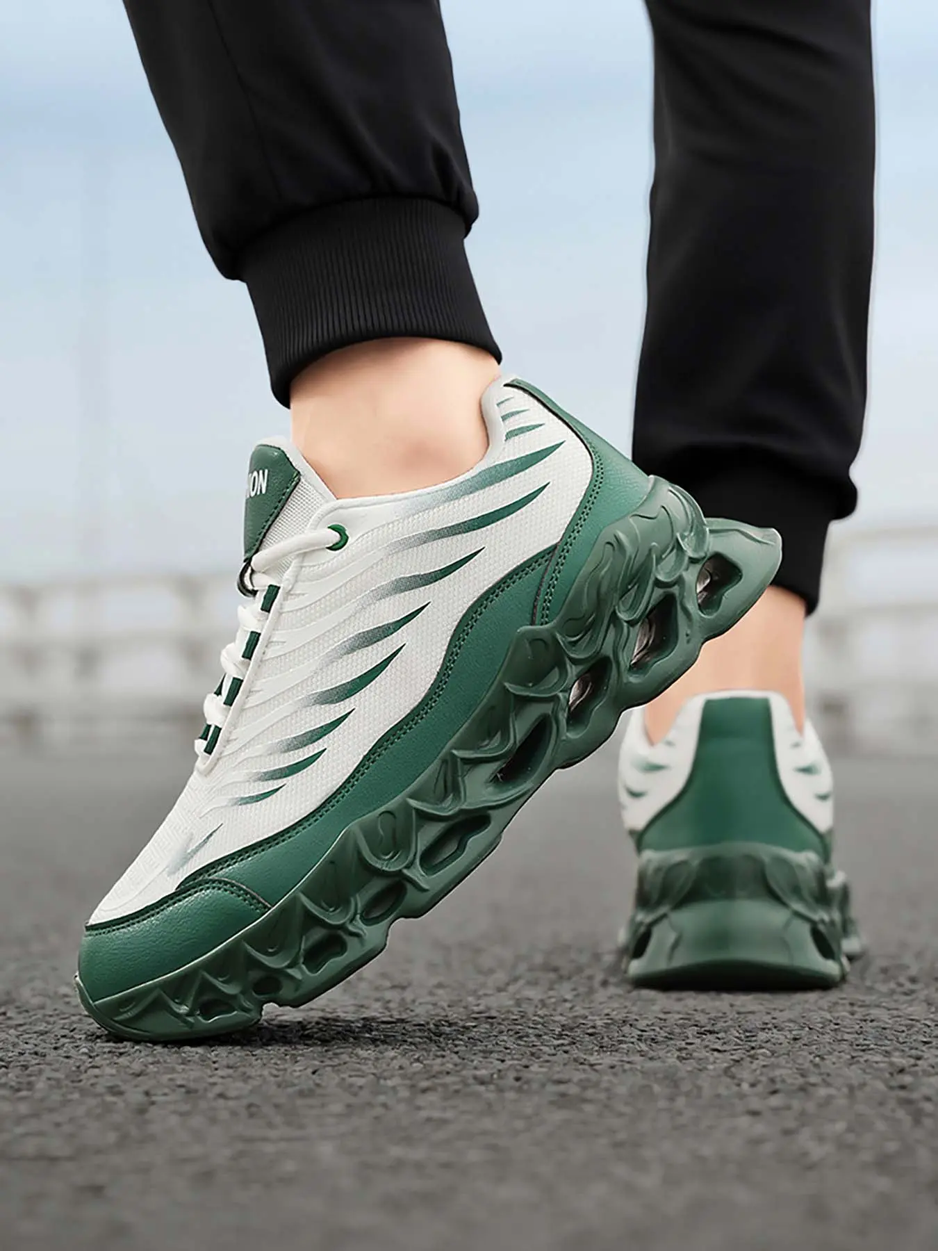 Men's White-Green Gradient Flame Sneakers, Breathable Mesh Thick Cushioned Chunky Dad Shoes, Trendy Running Shoes for Daily Wear