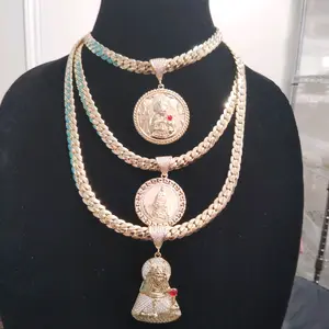 Cuban Chain Necklace with Pendant, Beaded Design, and Colorful Accents