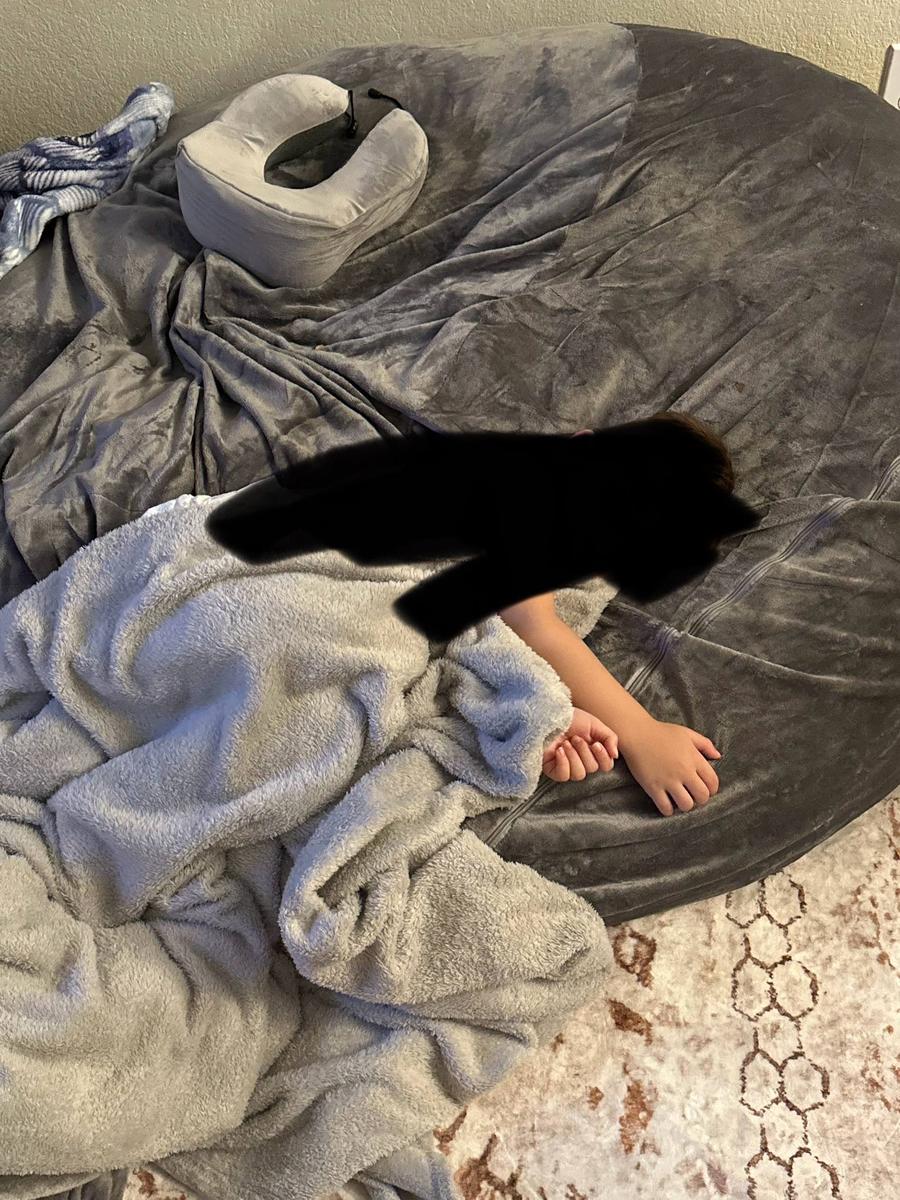 Item: 5FT Gray (Include Filler U-pillow Blanket Carpet)