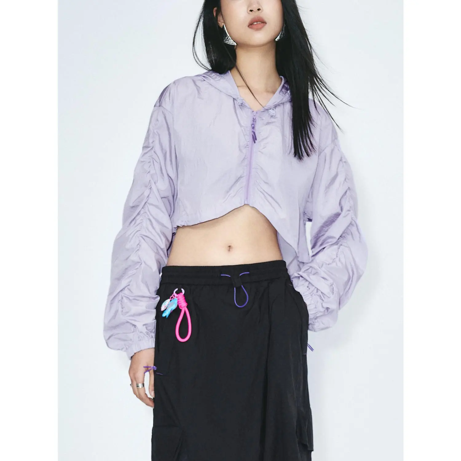 URBAN REVIVO Women's Casual Cropped Long Sleeve Jacket, Elegant Lightweight Loose-Fit Polyamide Outerwear, Fabric, Thin, Do Not Dry Clean